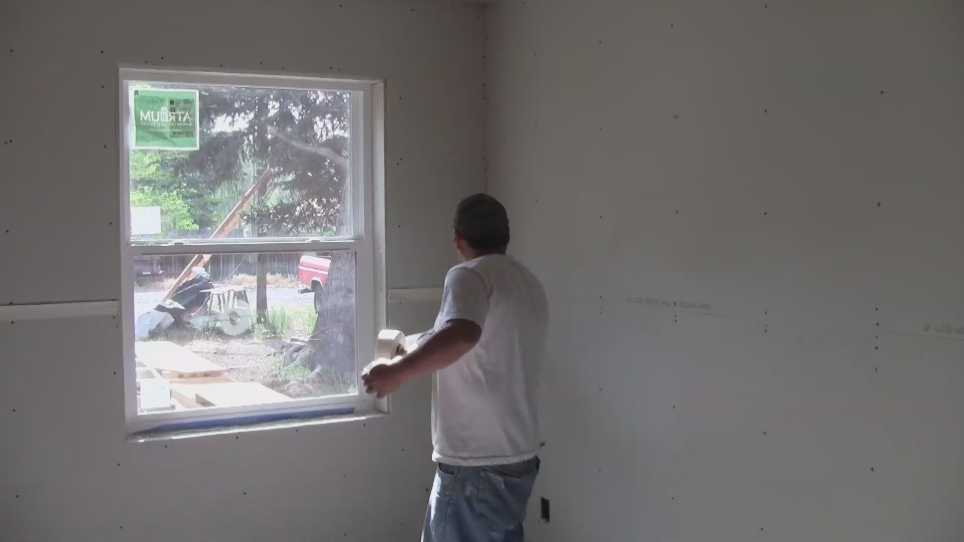 Thumbnail image for Habitat House Drywall 2014