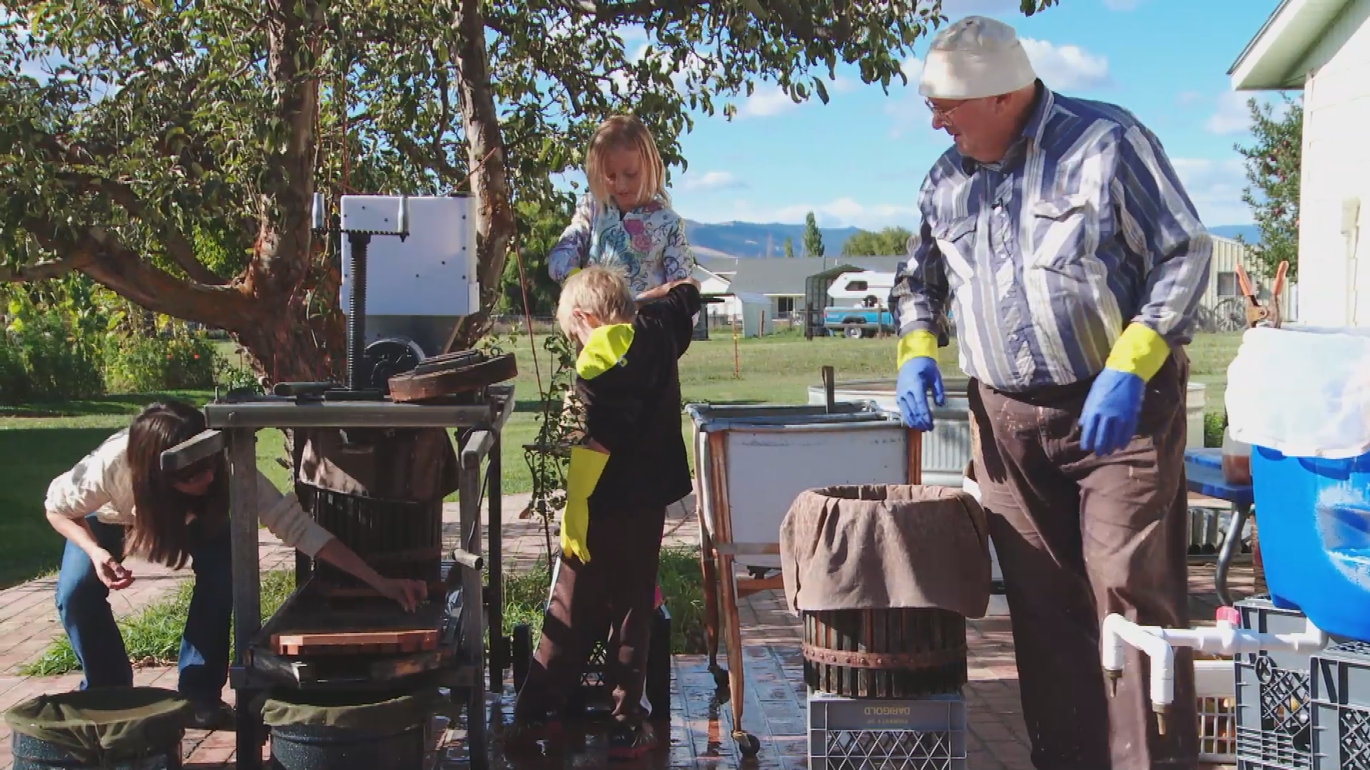 Thumbnail image for Making Cider w/ Art Clark