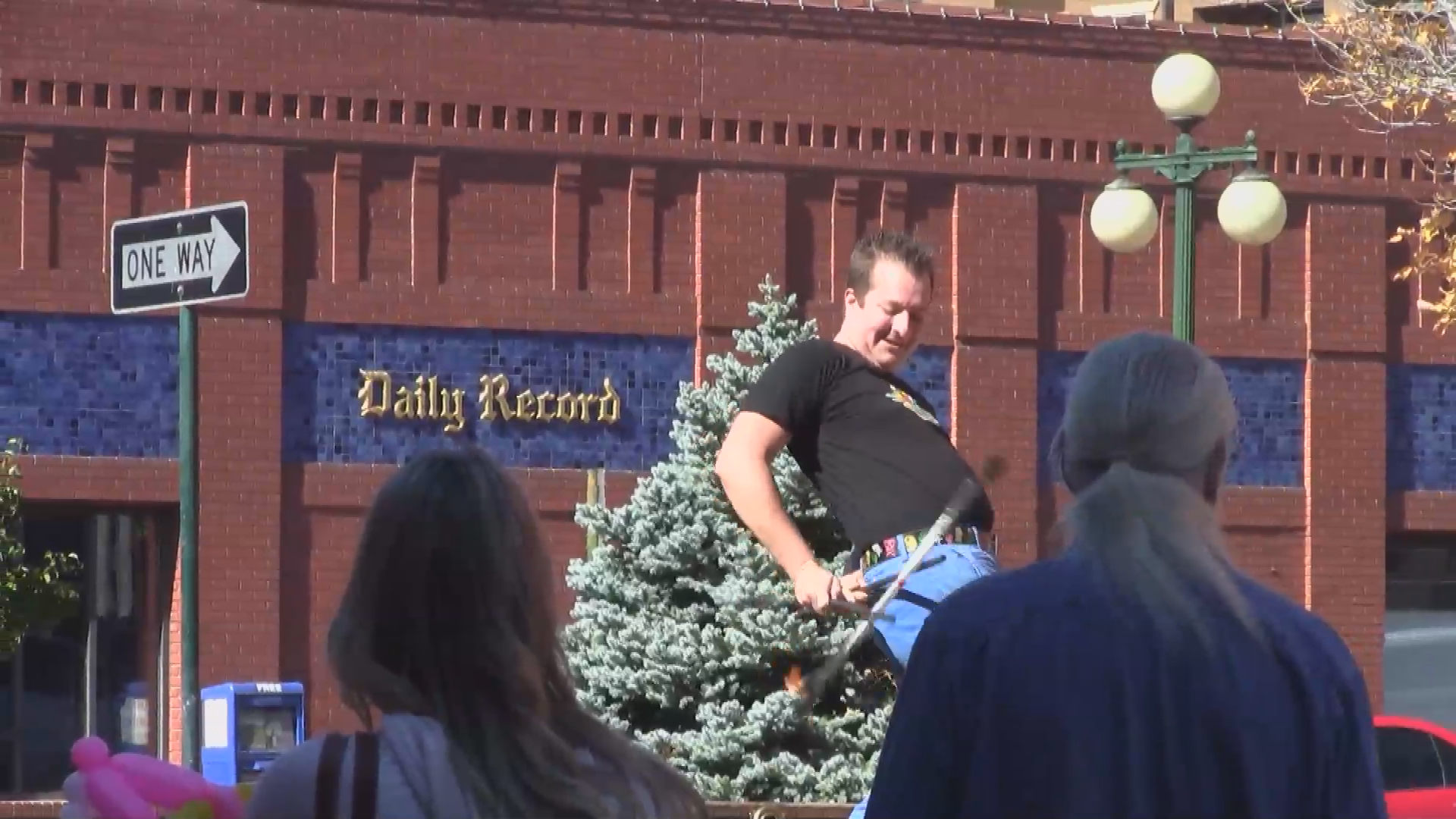 Thumbnail image for Buskers in the Burg 2014