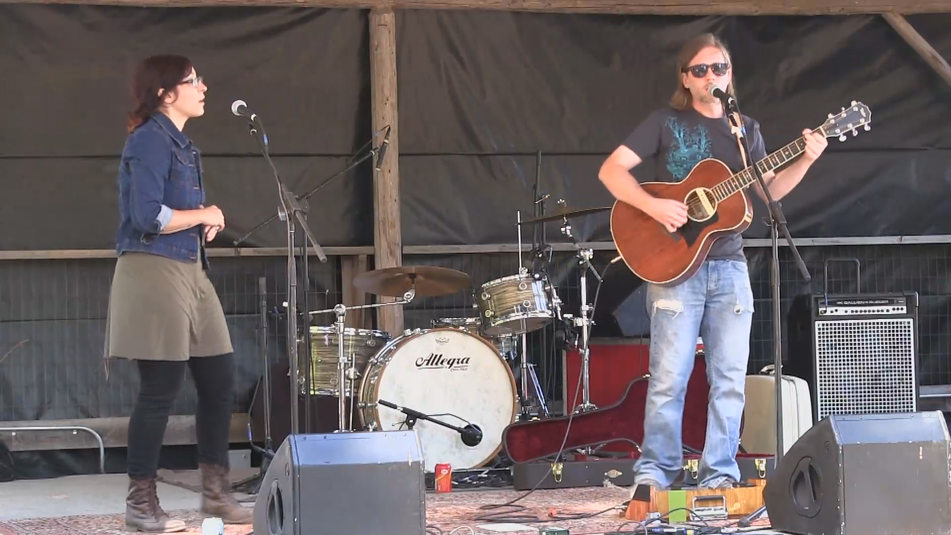 Thumbnail image for Planes on Paper @ Chinookfest 2014